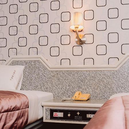Tong Hsin Hotel Pingtung 외부 사진