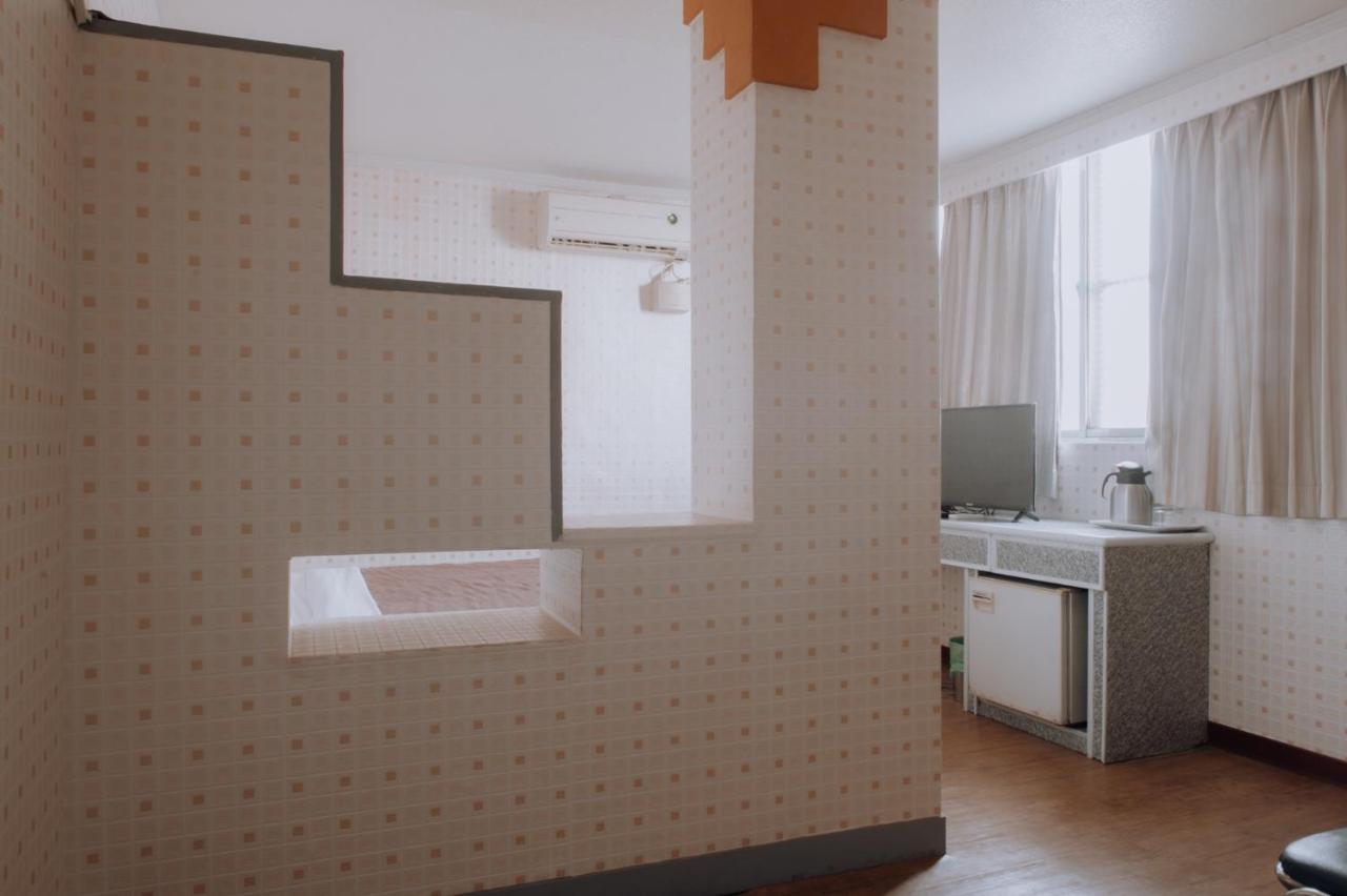Tong Hsin Hotel Pingtung 외부 사진