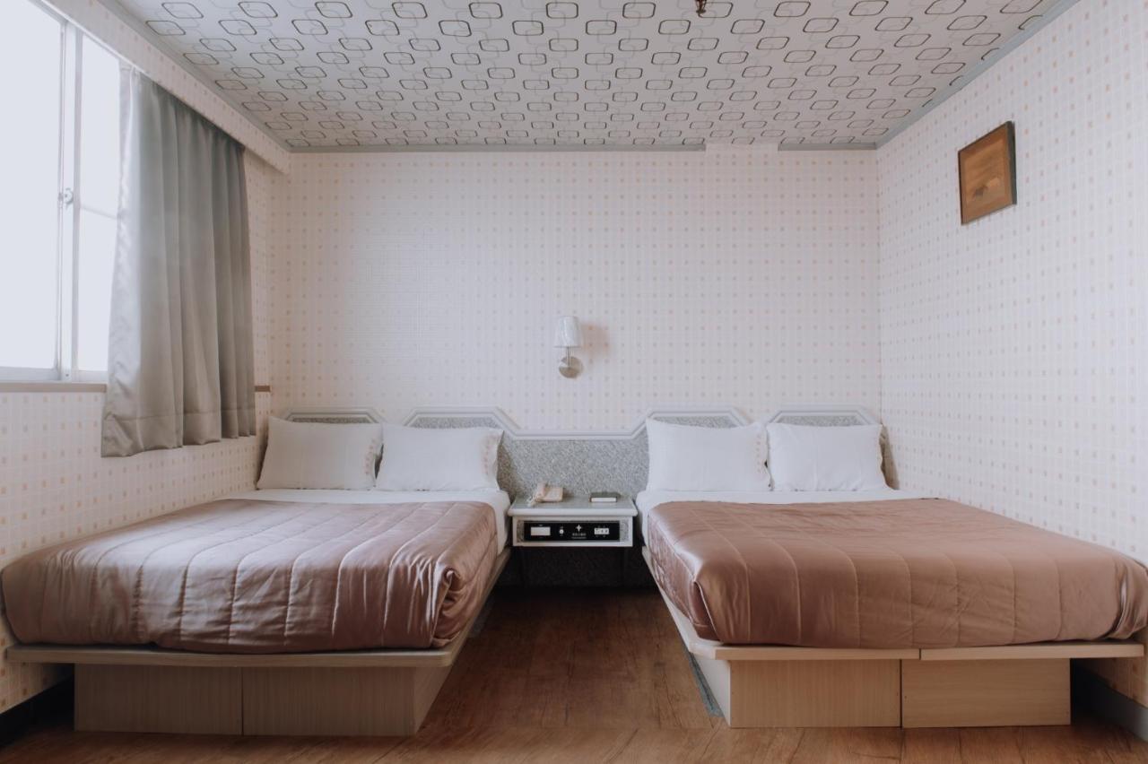 Tong Hsin Hotel Pingtung 외부 사진